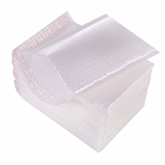 Sobres de polietileno de PE con impresión personalizada Sobres de bolsas de correo compostables Bolsas de franqueo Bolsa de correo de burbujas Sobres Bolsa de correo Papel Kraft con sobre acolchada Bolsa de correo biodegradable