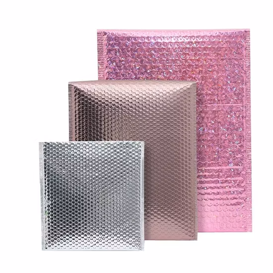 Precio al por mayor Sobres acolchados negros Embalaje de burbujas Courier Poly Matte Black Bubble Mailer